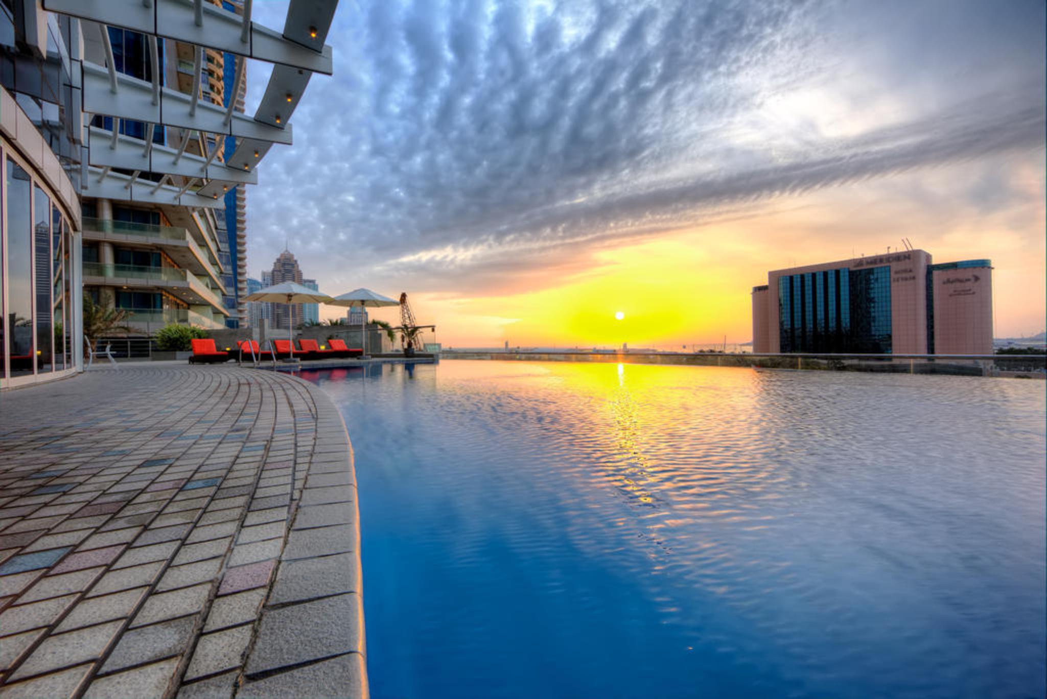 Tamani Marina Hotel & Apartments Dubaï Extérieur photo Infinity pool at the Marina Bay Sands