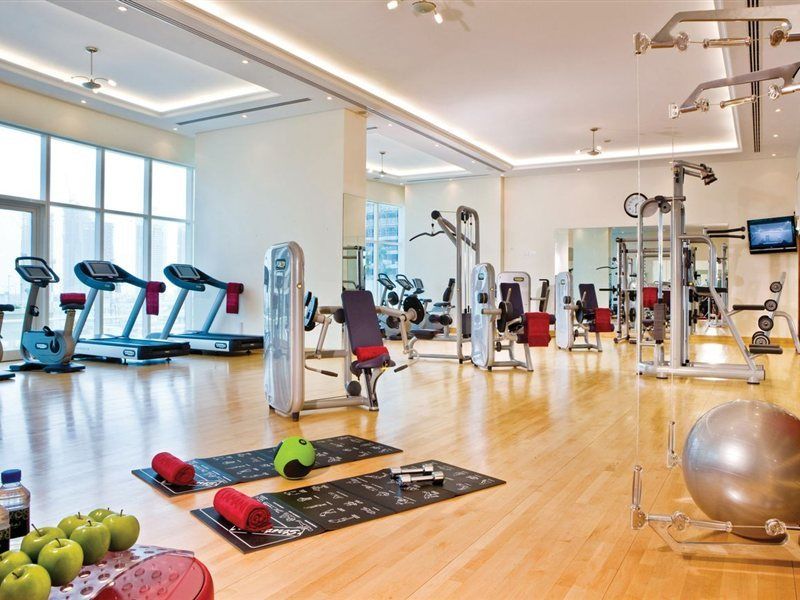 Tamani Marina Hotel & Apartments Dubaï Extérieur photo A gym at a hotel