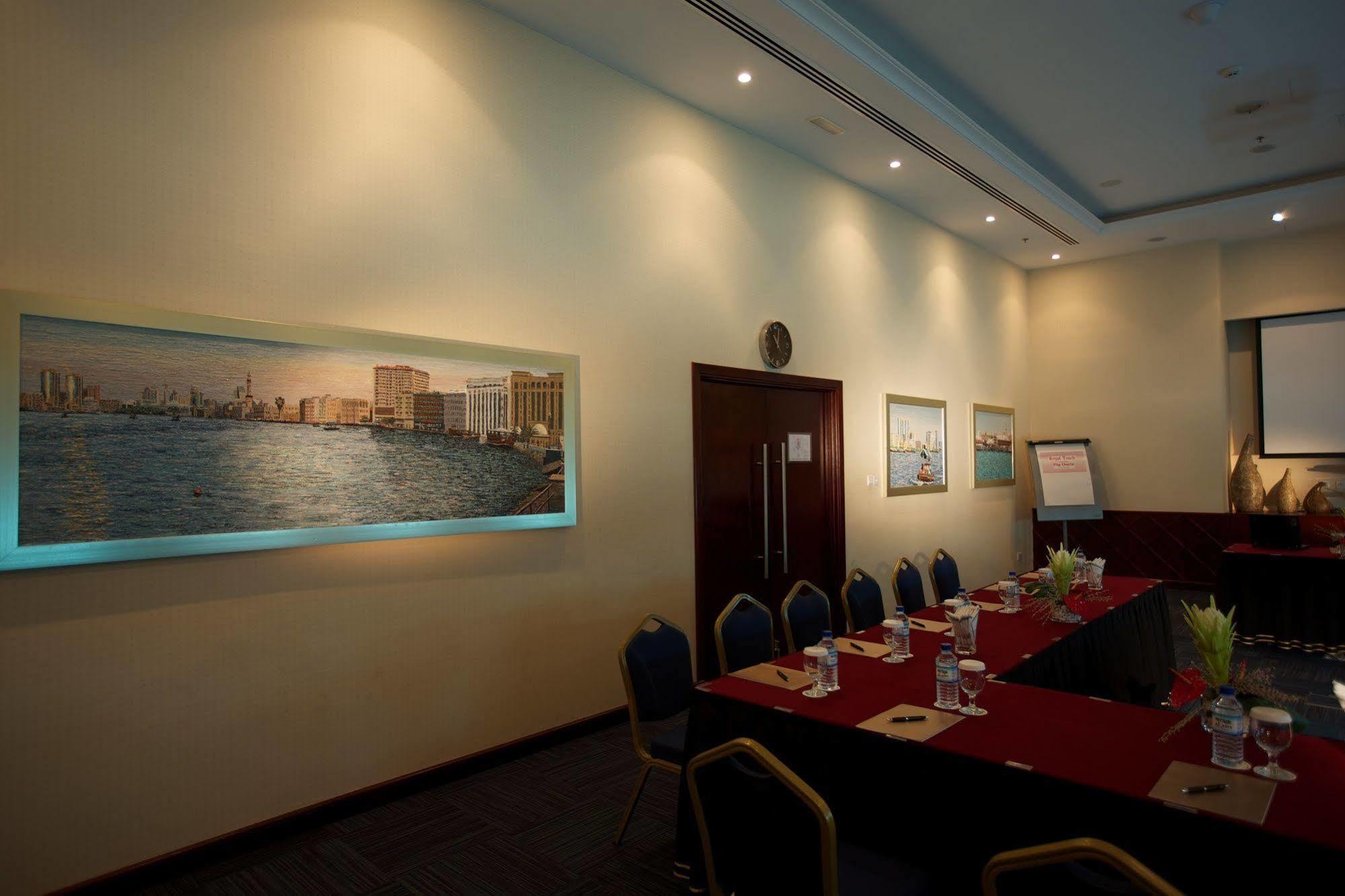 Tamani Marina Hotel & Apartments Dubaï Extérieur photo Meeting room